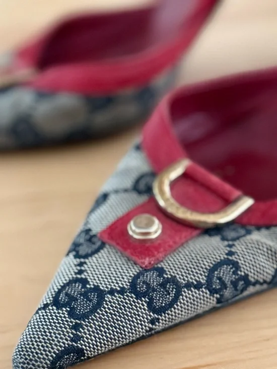 Gucci Navy GG Canvas Pointed Mules with Red Trim and Gold Hardware - Picture 8 of 10